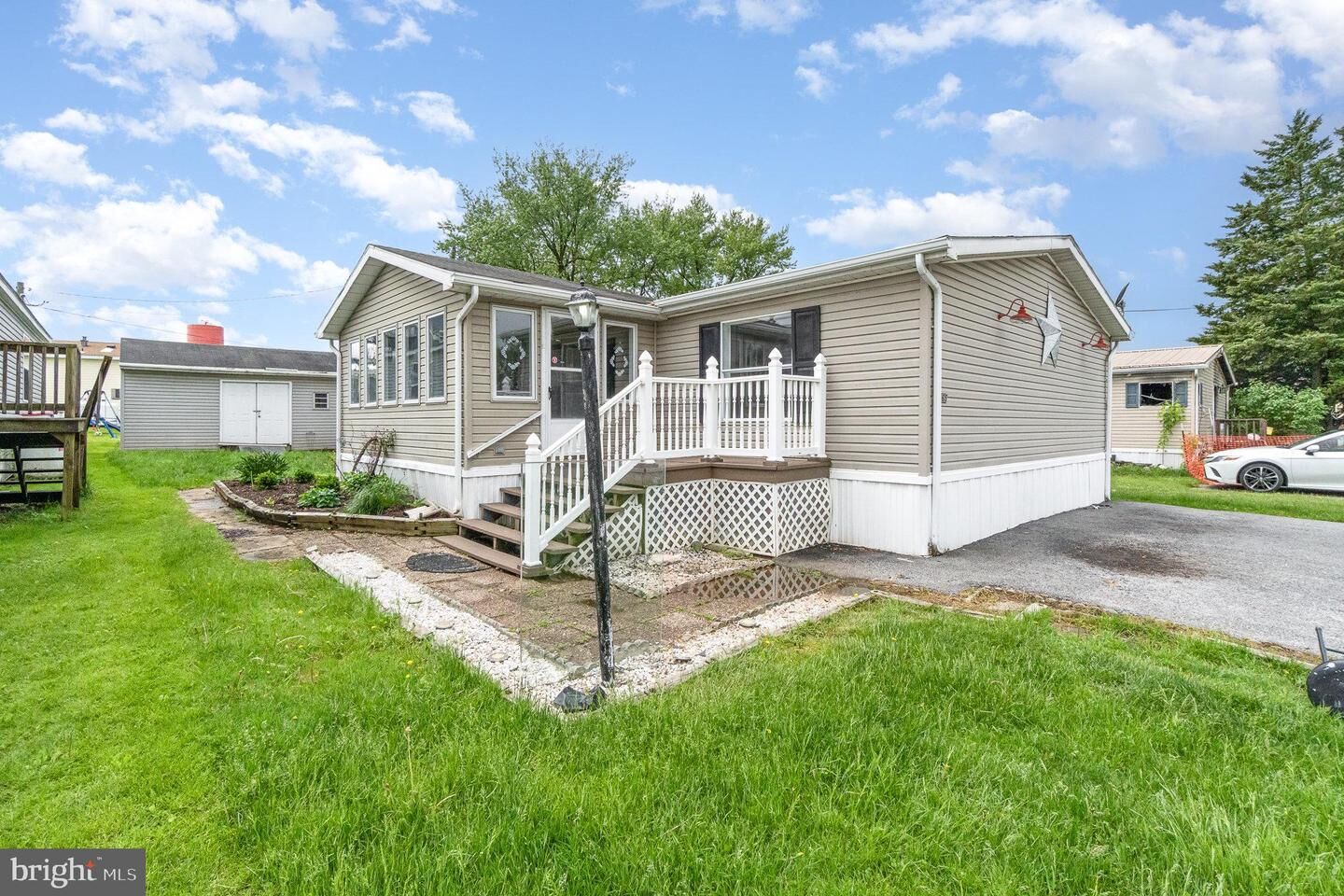 Property Photo:  465 Manor Drive  PA 17350 
