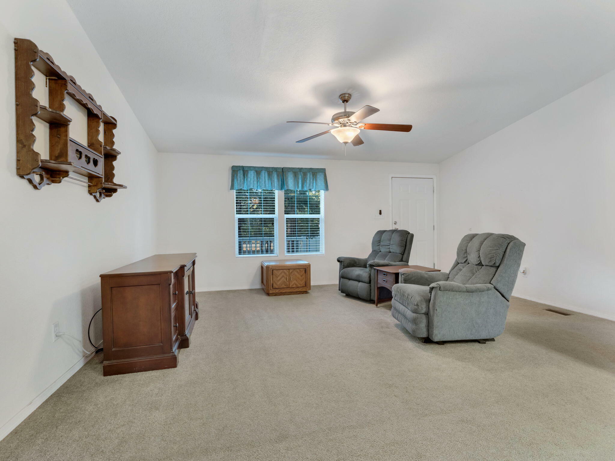 Property Photo: 5648 Green Forest Road AZ 86024