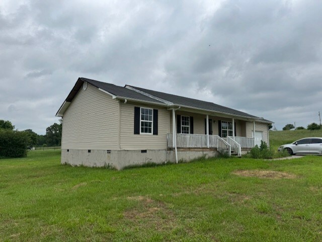 Property Photo:  2360 McEntire Circle  GA 30705 