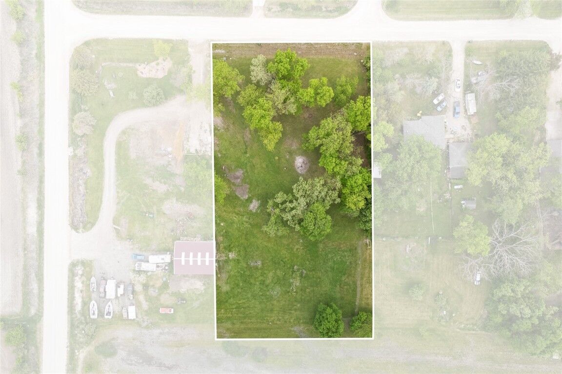 Property Photo: 3 Klemish Circle IA 52213