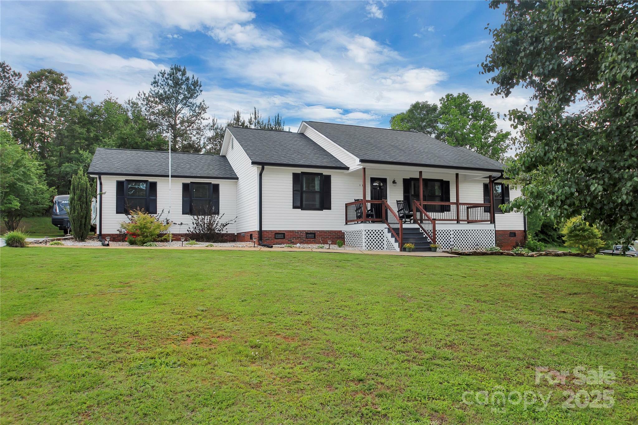 Property Photo:  118 Harvey Vale Circle  SC 29702 