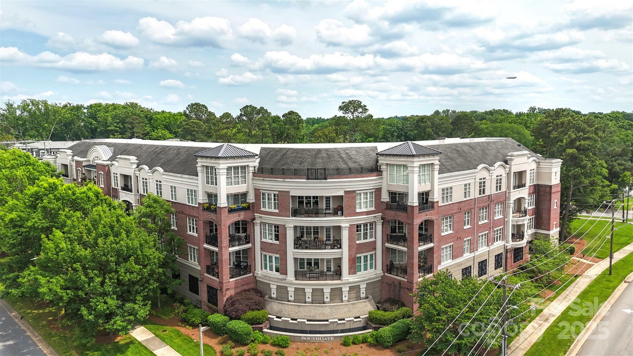 5425 Closeburn Road 208  Charlotte NC 28210 photo