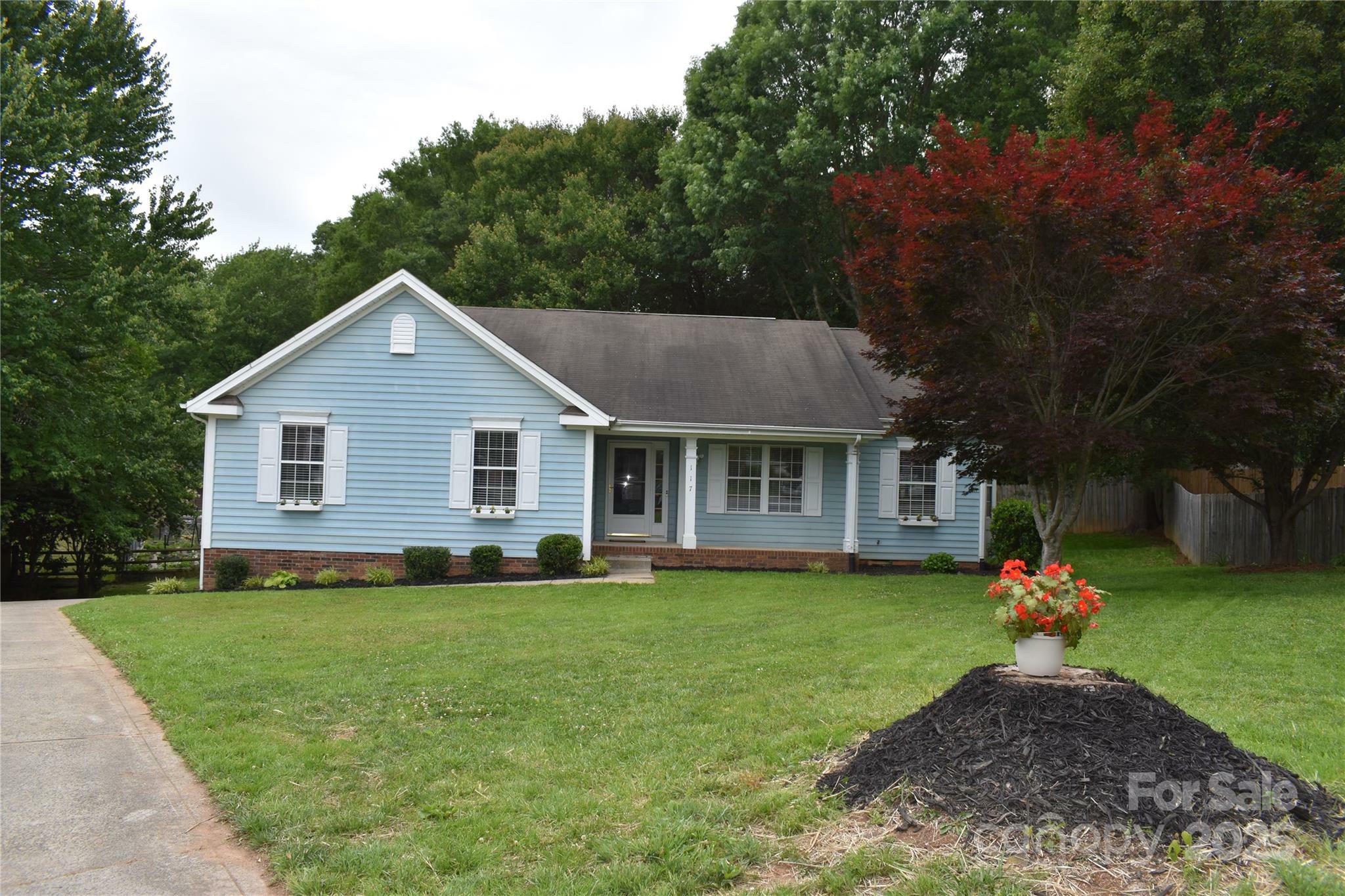 Property Photo: 117 Blackberry Lane NC 28117