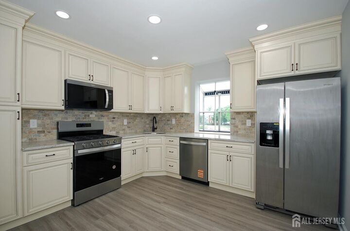 Property Photo: 54 Castle Pointe Boulevard NJ 08854
