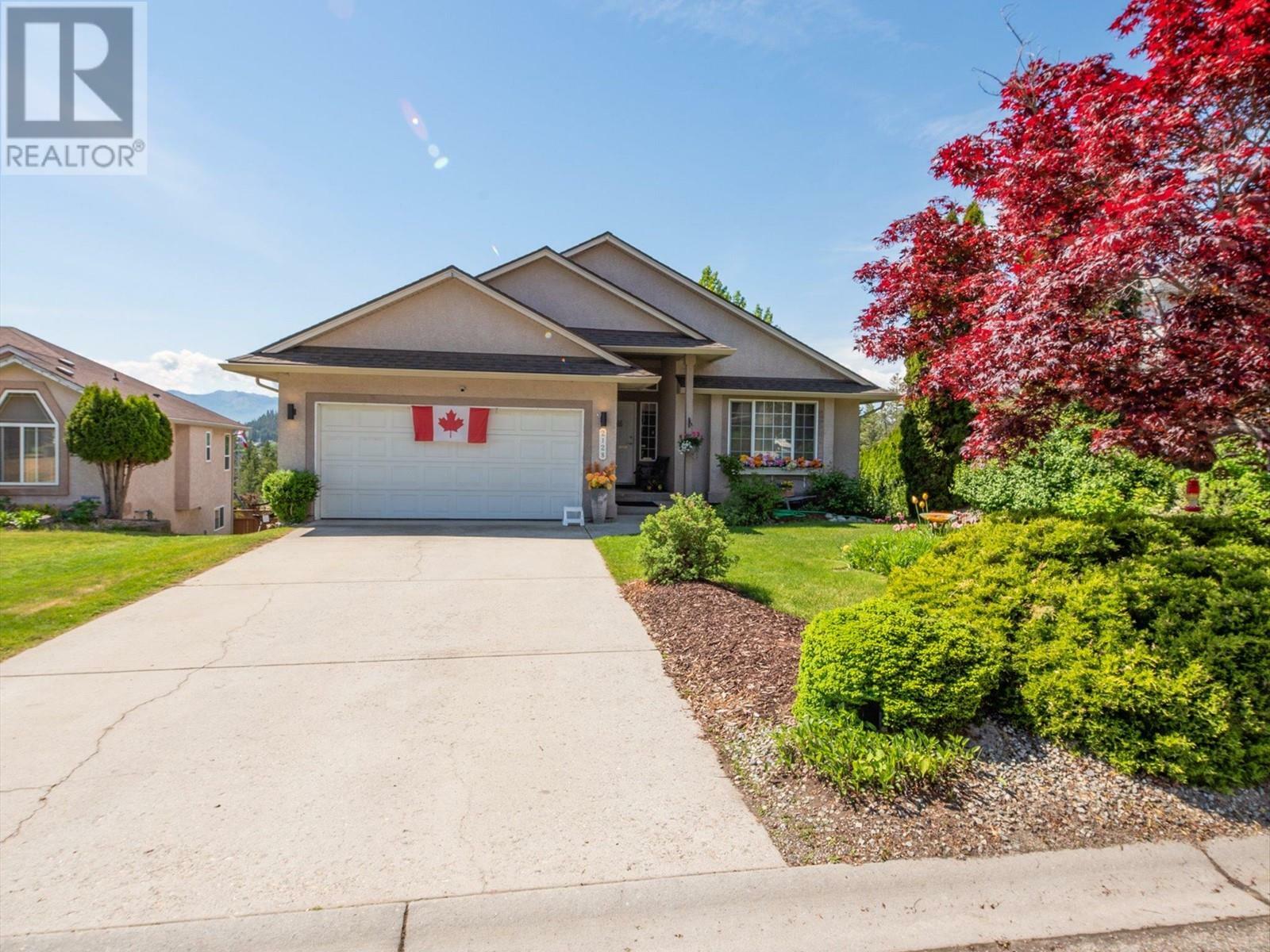 Property Photo: 2128 Sunview Drive BC V1Z 3R1
