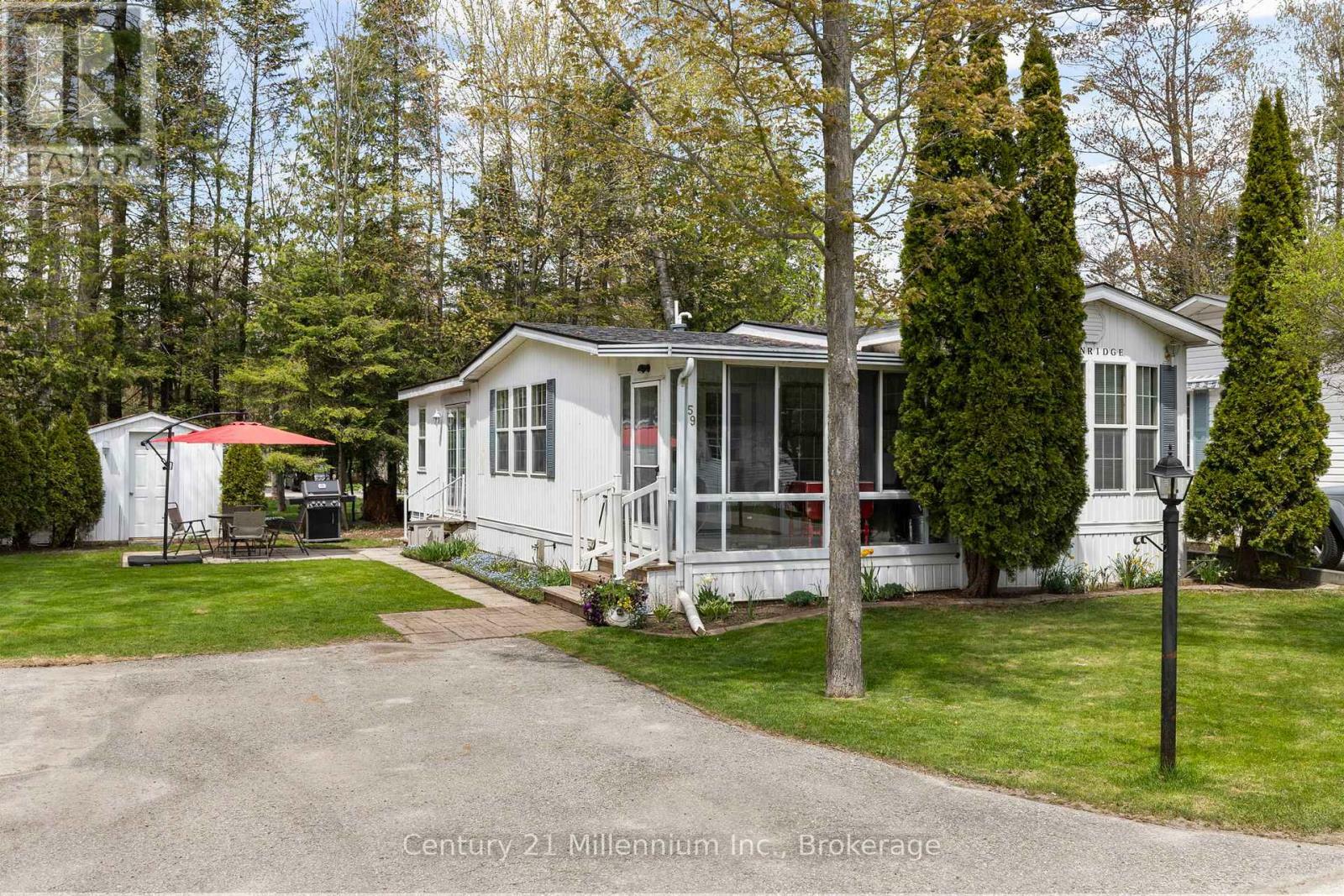 Property Photo: 59 Topaz Street ON L9Z 1X7
