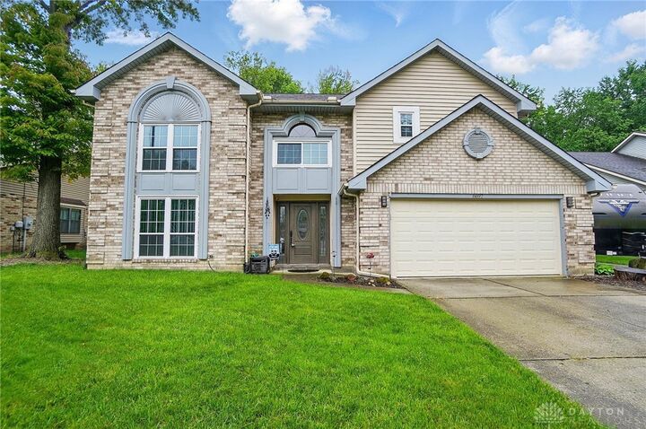 8697 Deer Valley Drive  Dayton OH 45424 photo