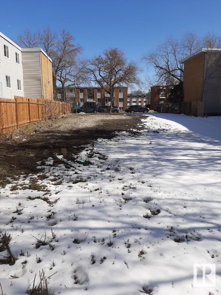Property Photo:  10618 115 Street NW 1  AB T5H 3K8 