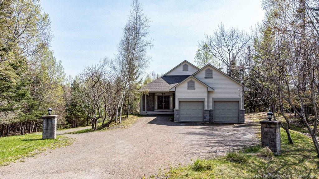 21 Hillsleigh Court  Douglas NB E3G 7Y9 photo
