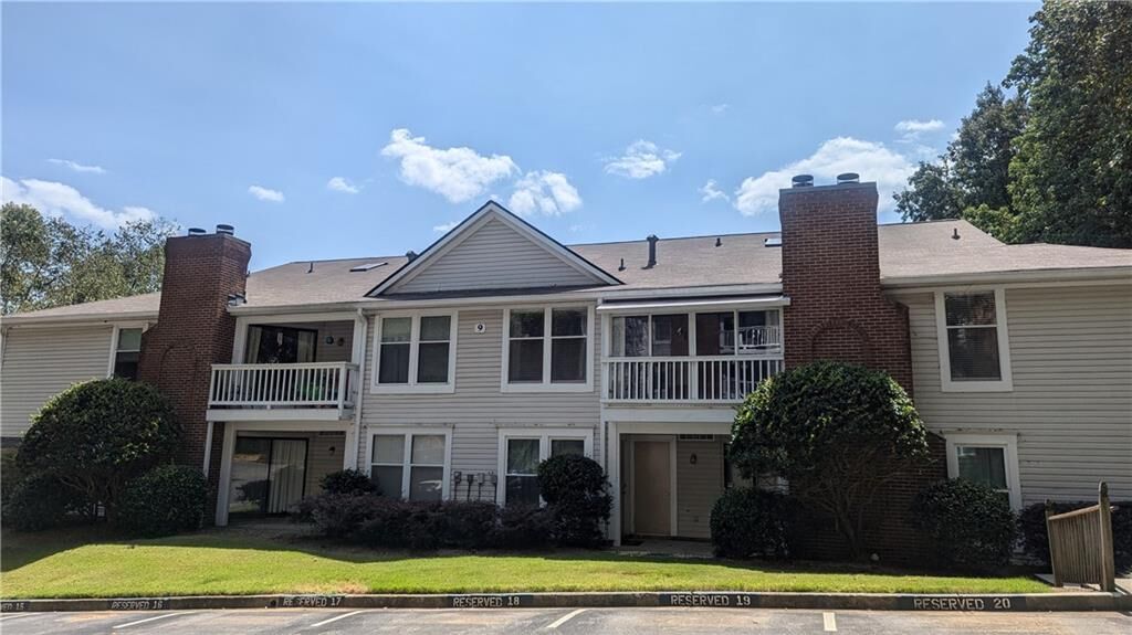 Property Photo:  1371 Keys Lake Drive NE  GA 30319 