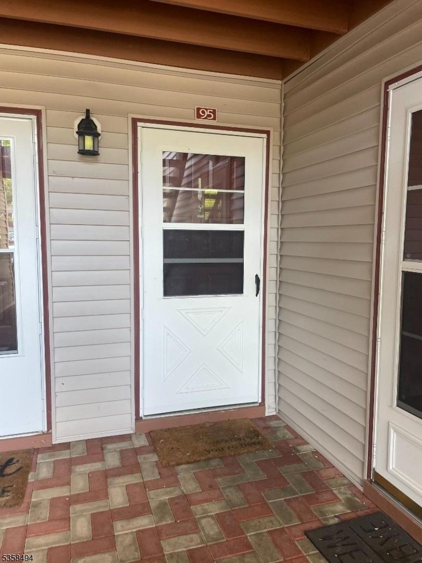 Property Photo: 95 Aimwick Ct NJ 08873