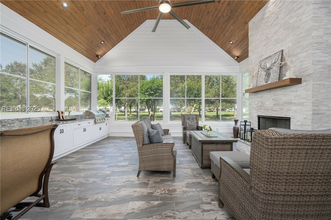 Property Photo: 23 Sherbrooke Ave SC 29910