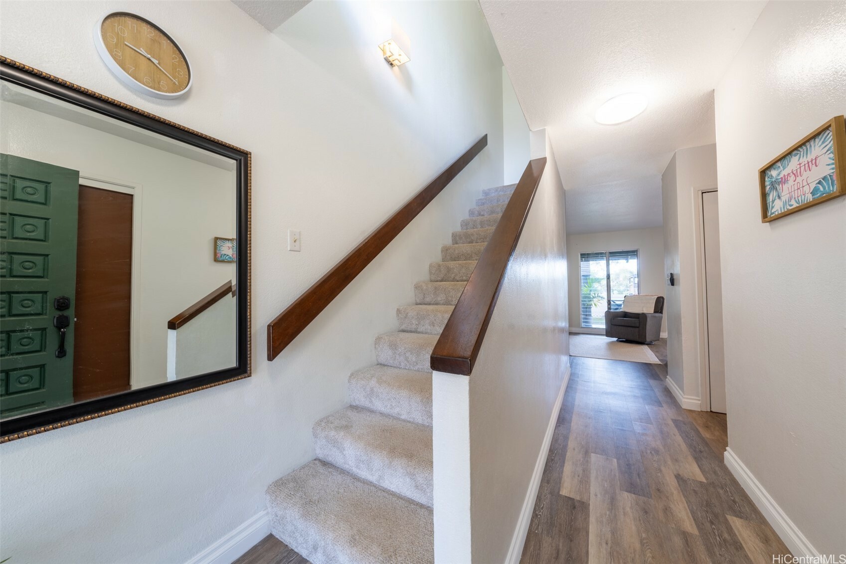 Property Photo: 92-1210 Makakilo Drive 5 HI 96707