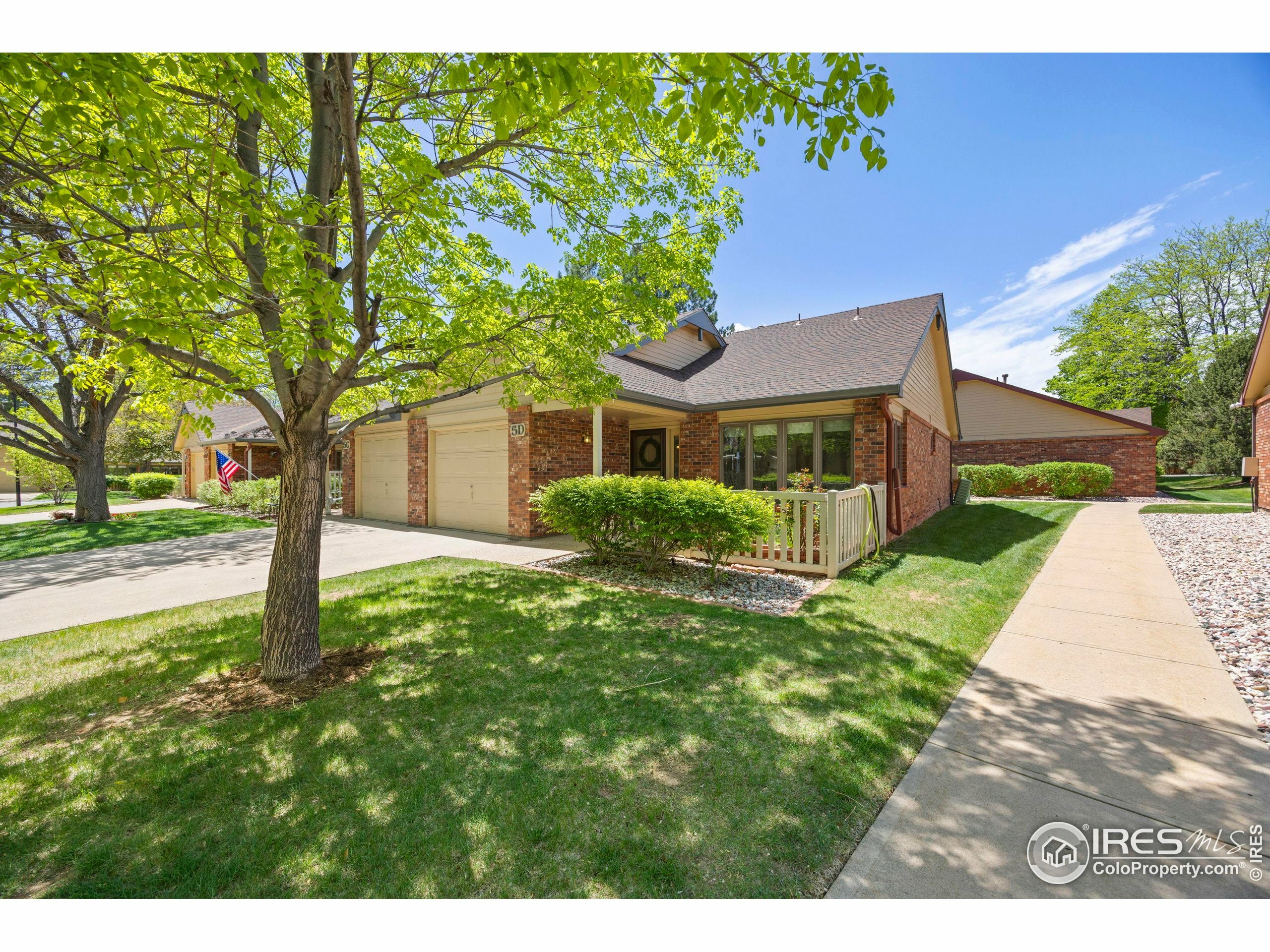 Property Photo: 4560 Larkbunting Dr 5D CO 80526