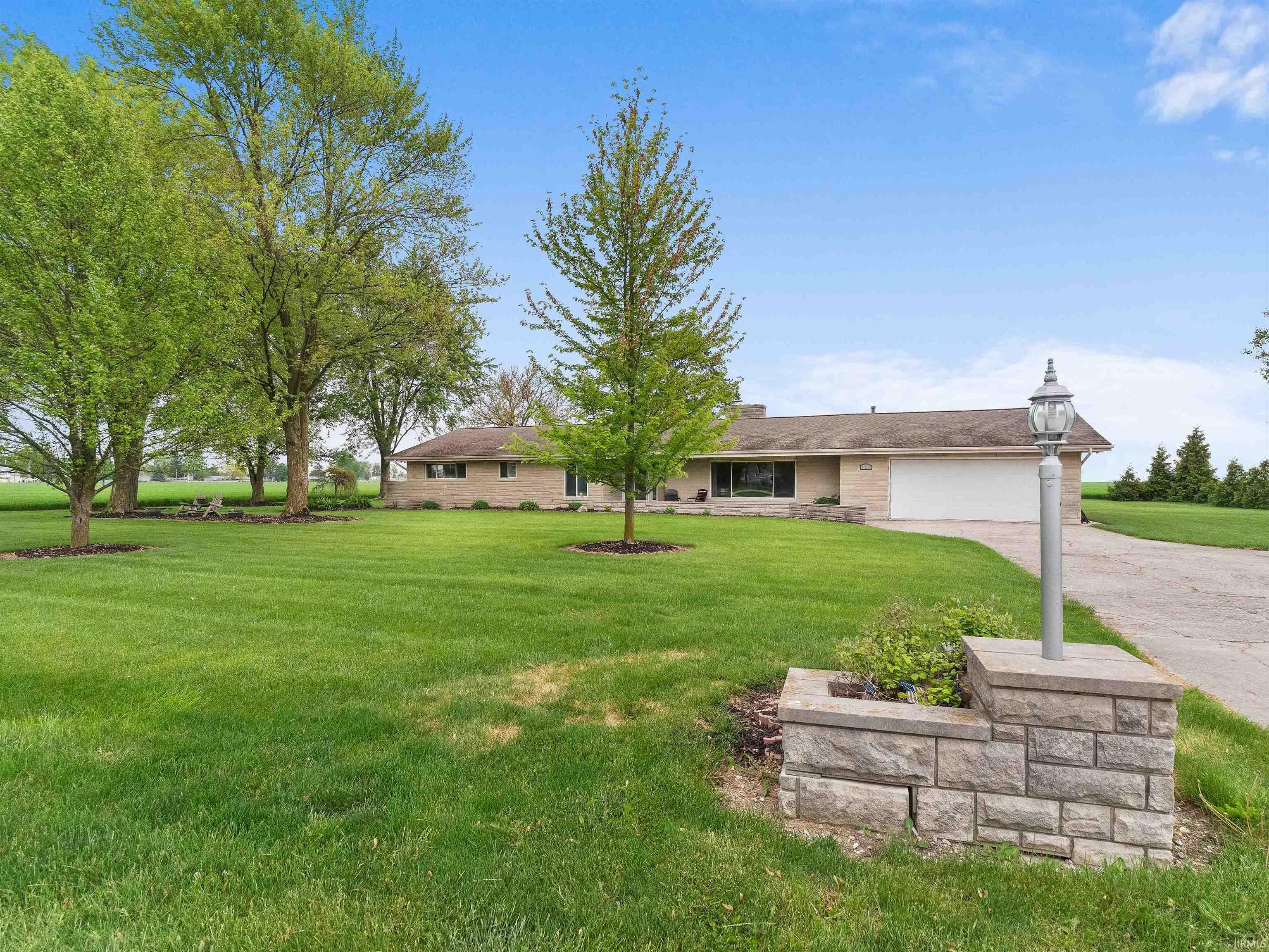 Property Photo: 4038 Fahlsing Road IN 46797