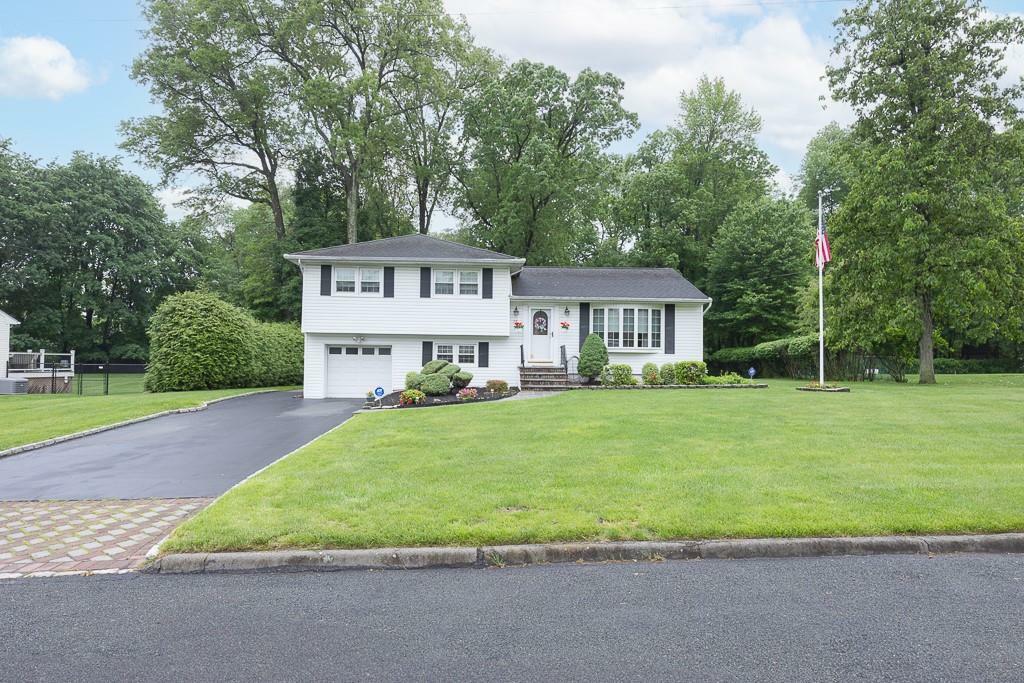 28 Champ Avenue  Pearl River NY 10965 photo