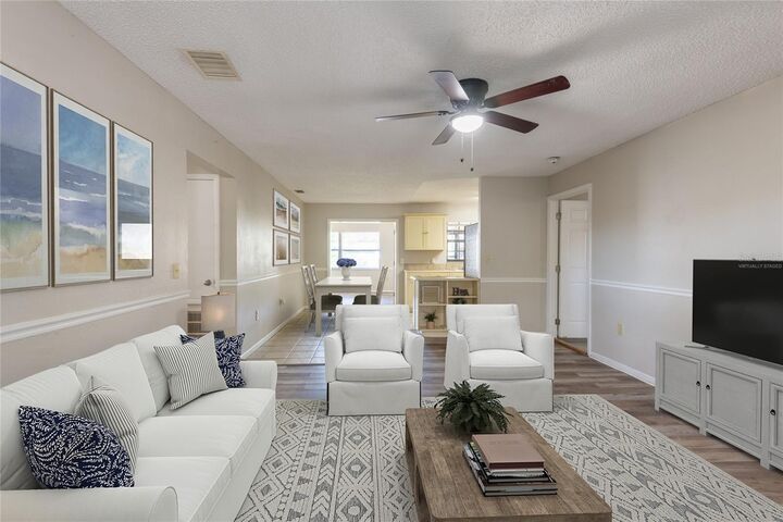 Property Photo:  5926 N Fork Court  FL 33809 