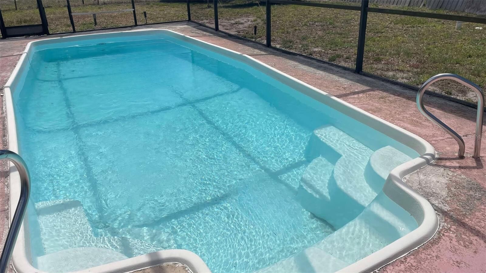 Property Photo: 2580 68th Avenue S FL 33712