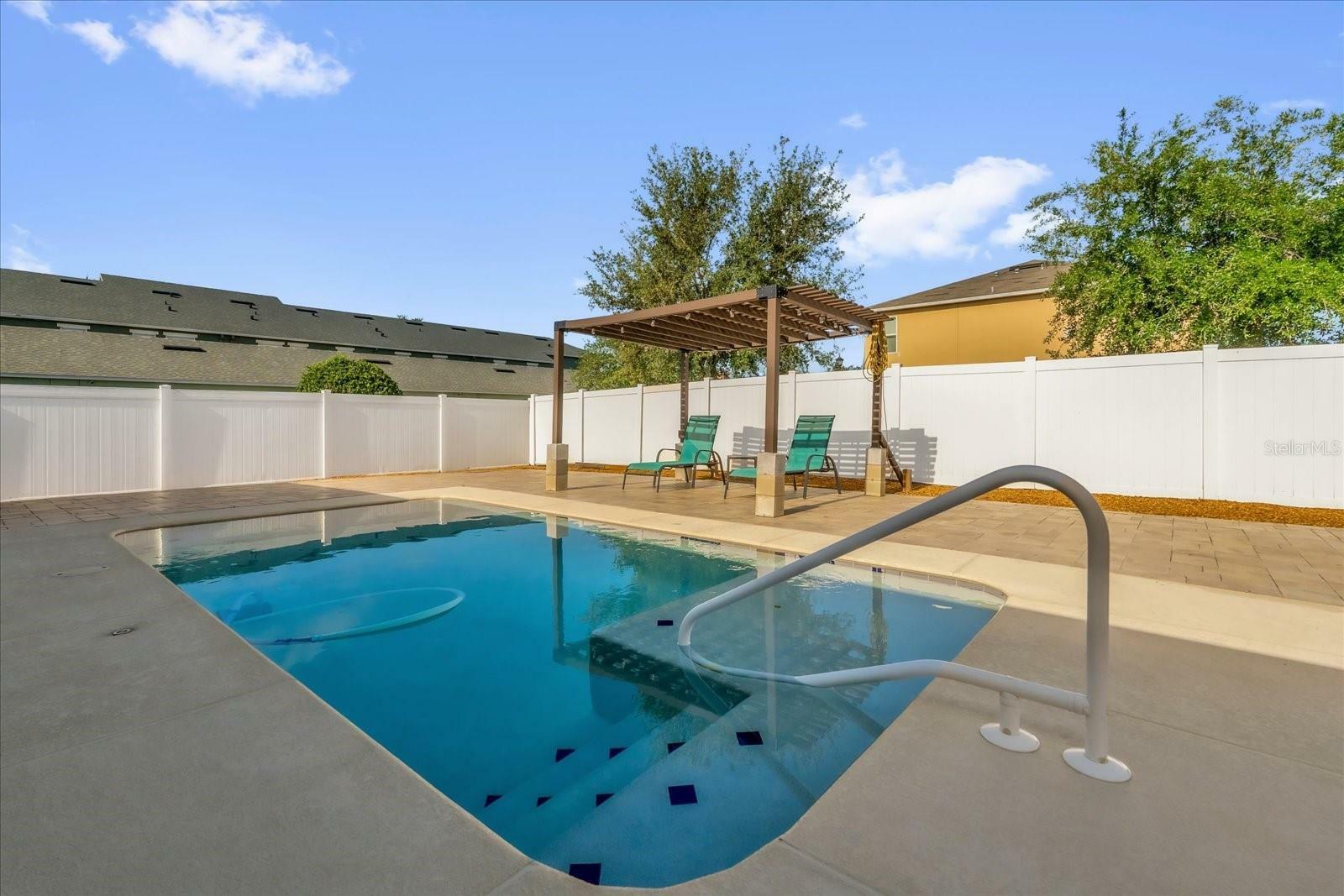 Property Photo: 2060 Patriot Way FL 34769