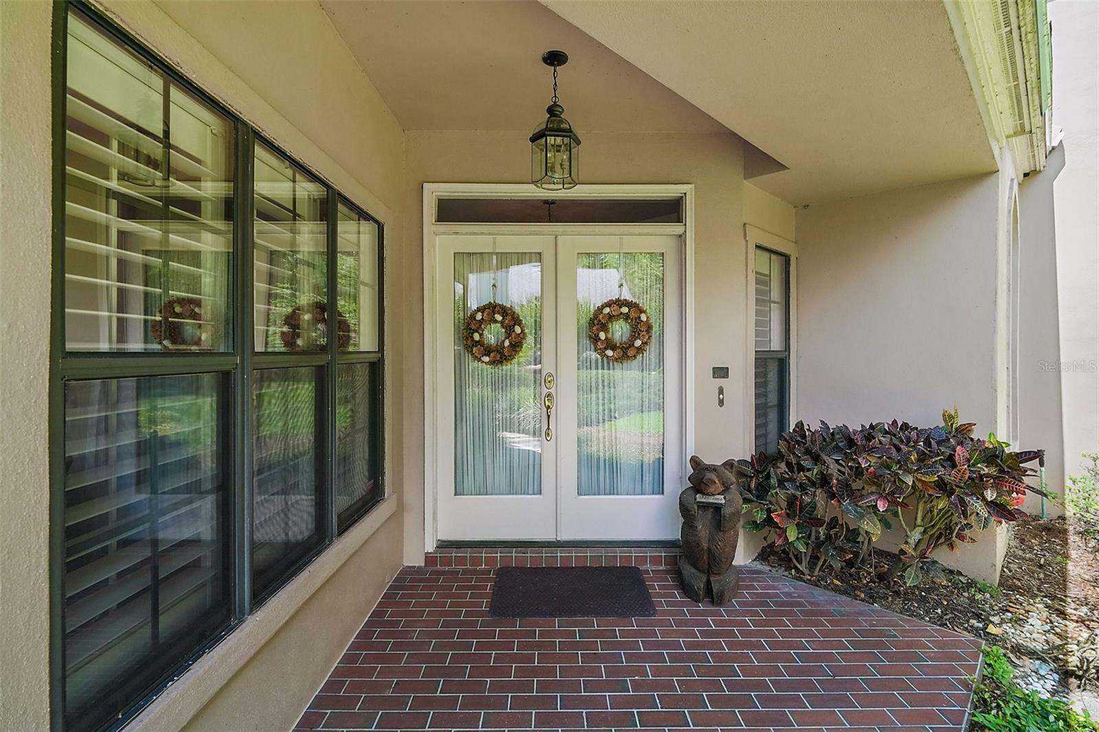 Property Photo: 621 High Point Drive FL 32757