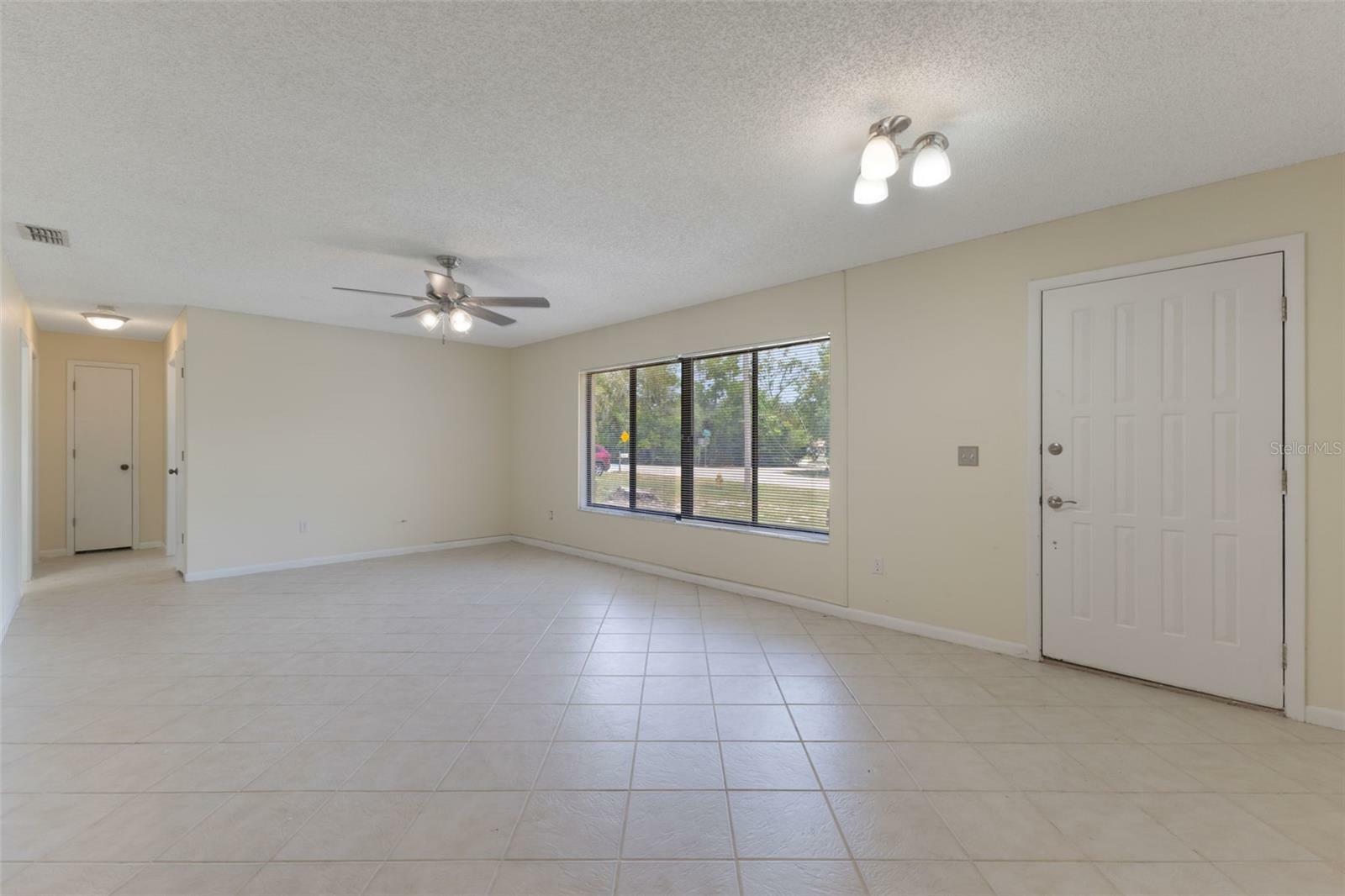 Property Photo: 622 N Goodrich Drive FL 32725