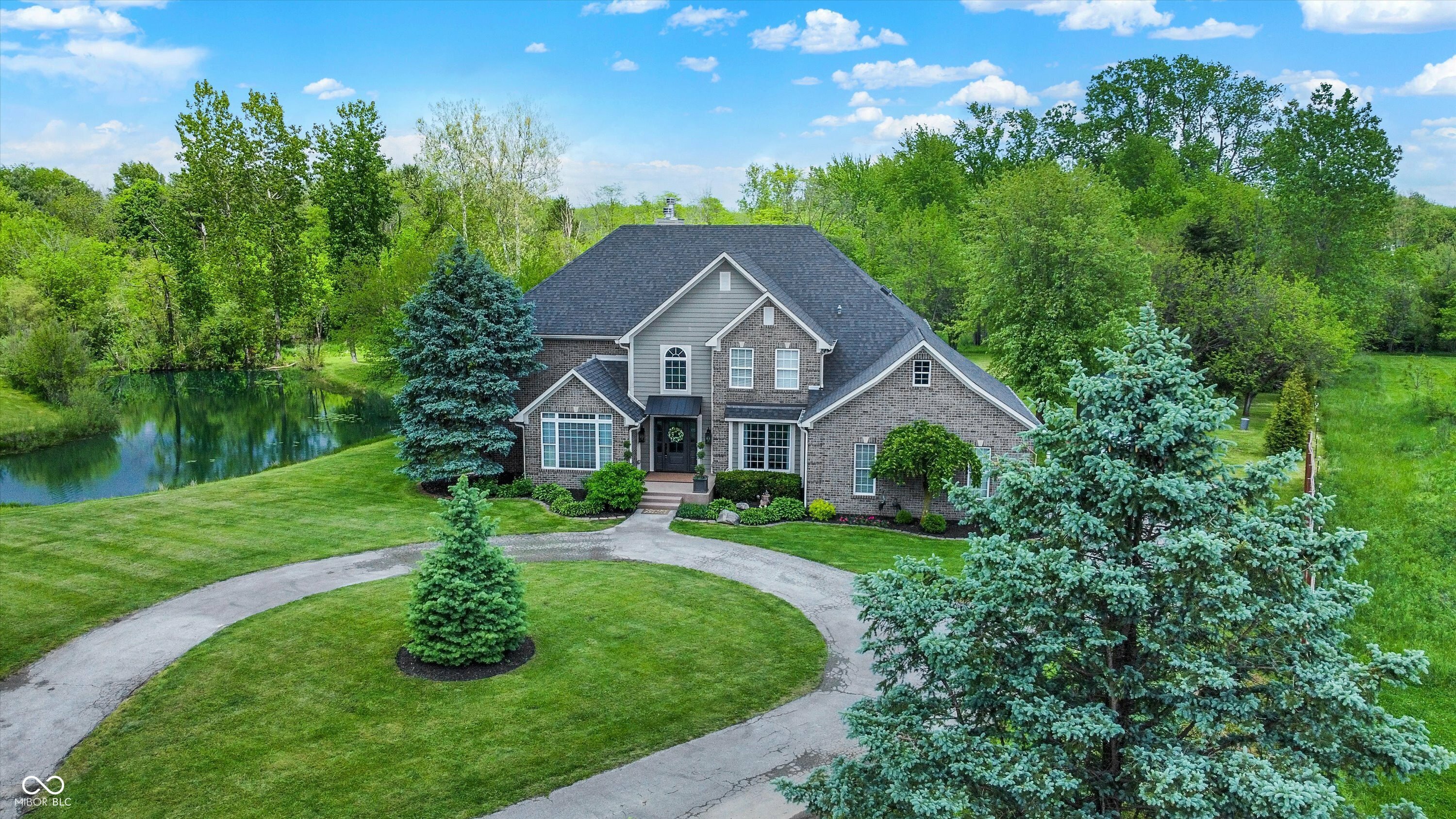 1933 S 825 E  Zionsville IN 46077 photo