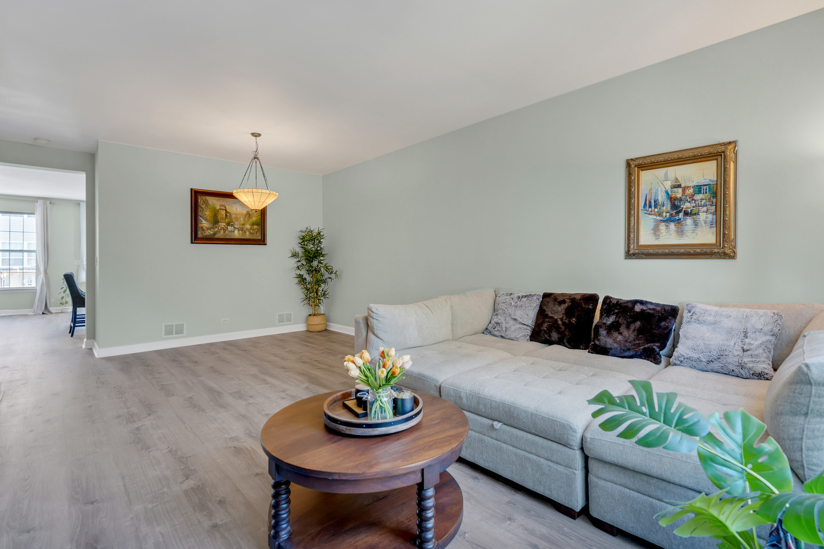 Property Photo: 1272 Georgetown Way 1272 IL 60061