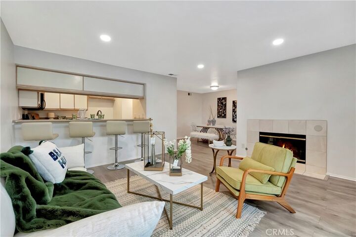 Property Photo:  3605 E Anaheim Street 316  CA 90804 