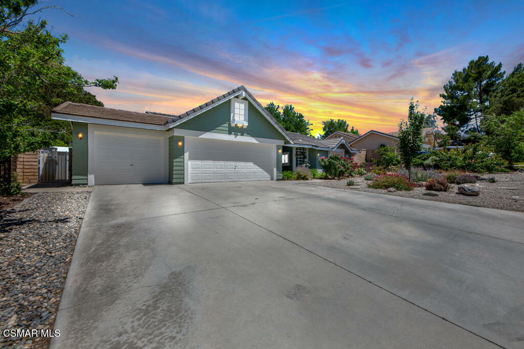 41304 Maple Street  Palmdale CA 93551 photo