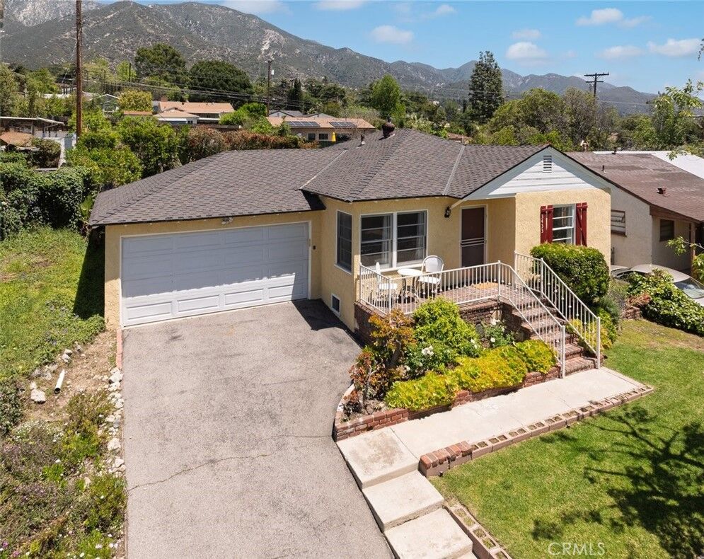 Property Photo:  3433 El Caminito  CA 91214 