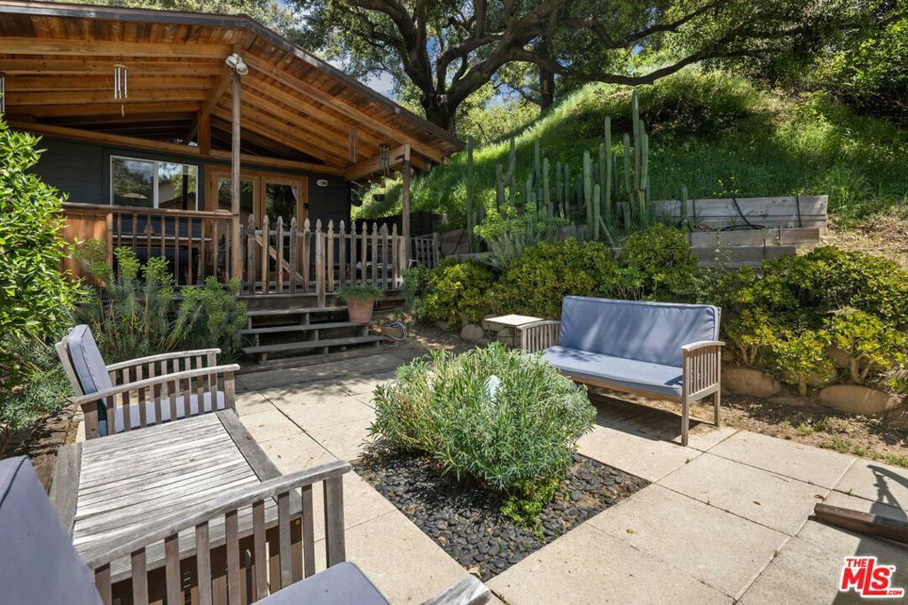 Property Photo: 1256 N Topanga Canyon Boulevard CA 90290