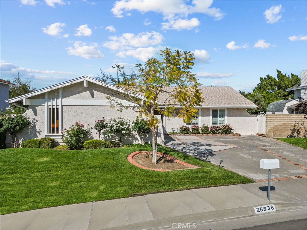 25536 Old Course Way  Valencia CA 91355 photo