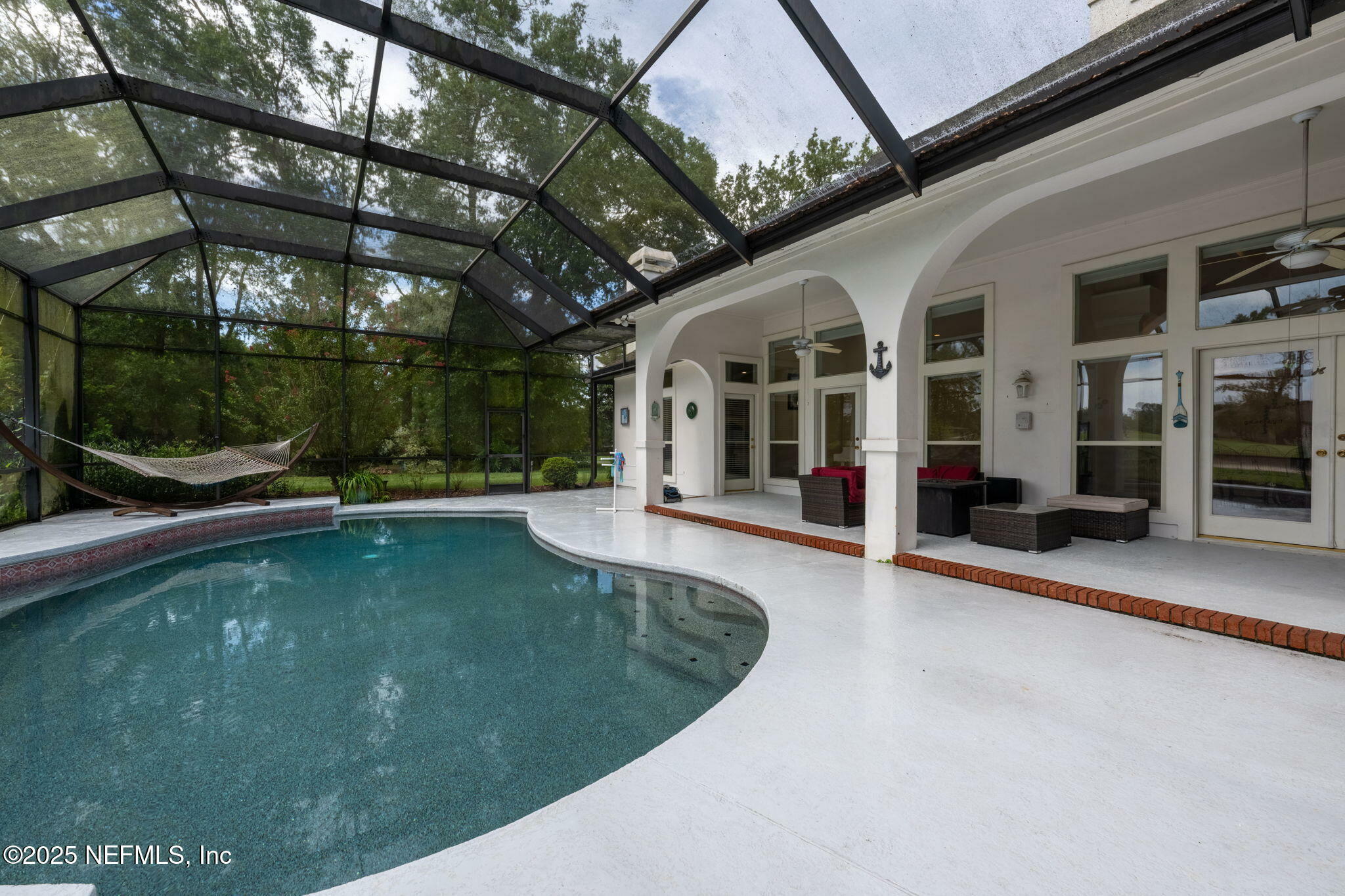 Property Photo: 1935 Colonial Drive FL 32043