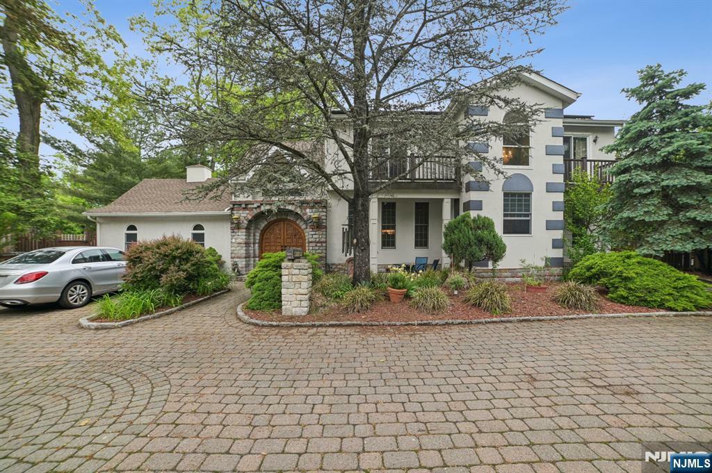 Property Photo: 41-21 Dunkerhook NJ 07410