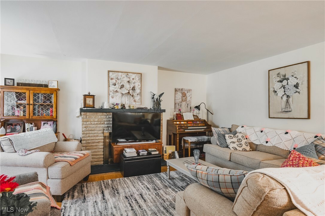 Property Photo: 1608 Lawrence Street WV 26101