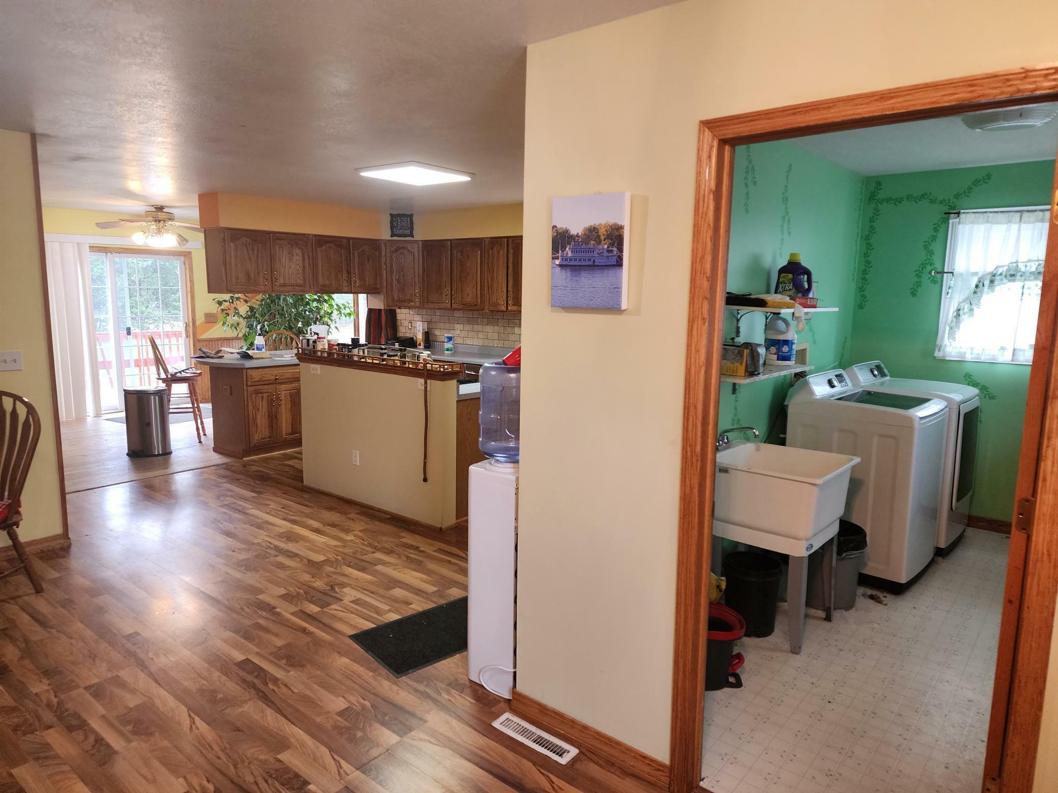 Property Photo: 713 Home Street MN 55946