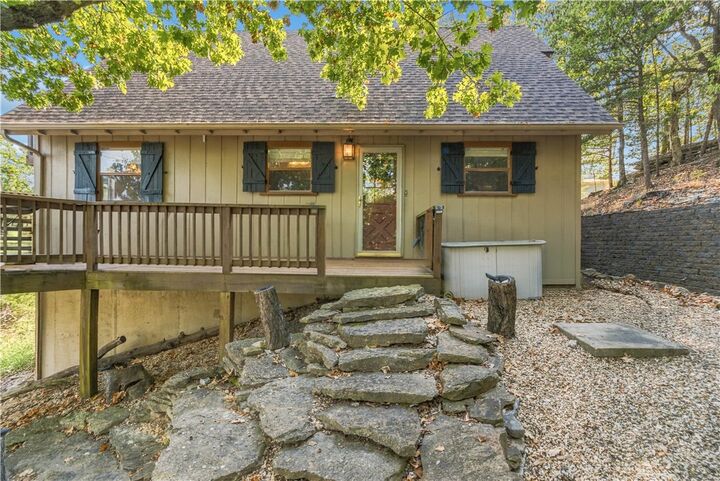 Property Photo:  21432 Lakeview Drive  AR 72732 