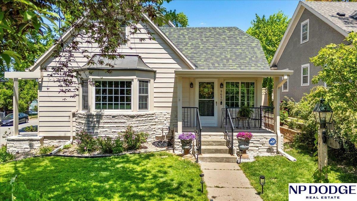 5650 Poppleton Avenue  Omaha NE 68106 photo