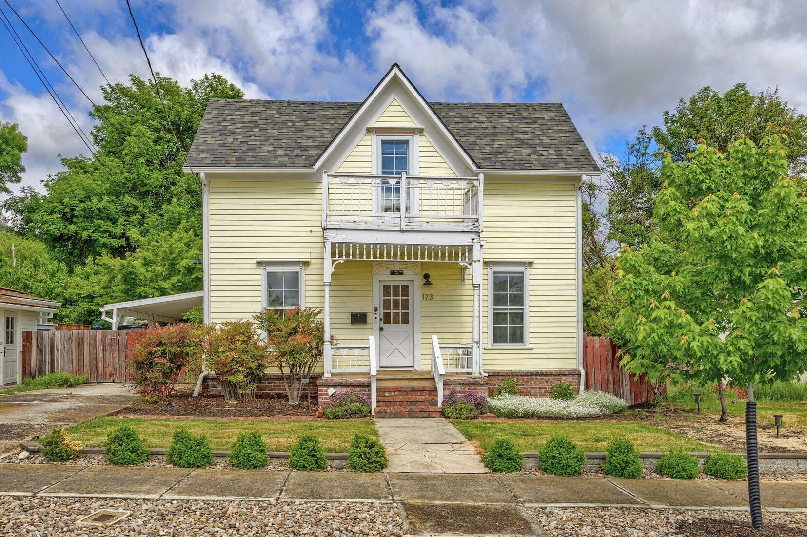 173 Helman Street  Ashland OR 97520 photo