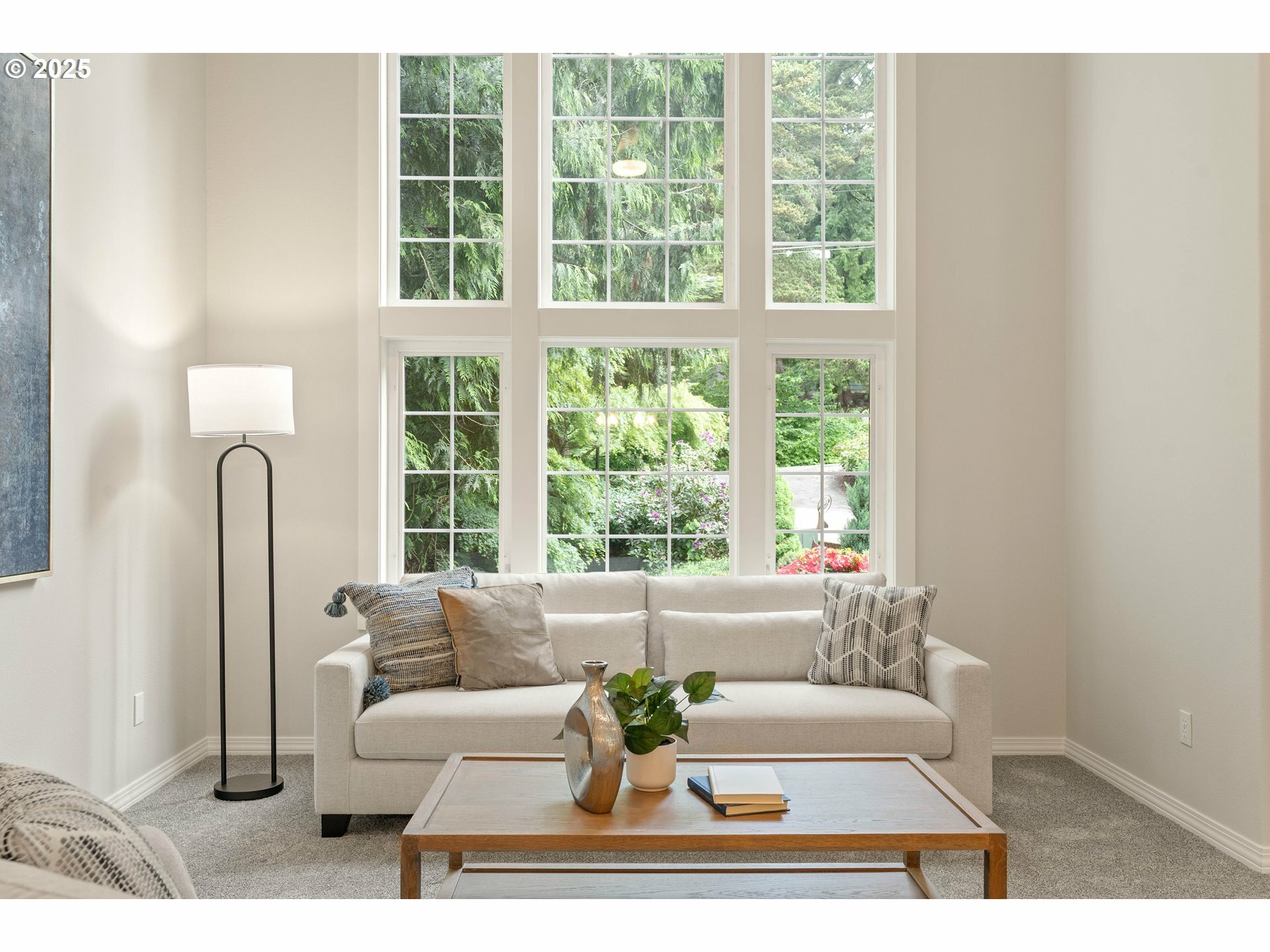 Property Photo: 10540 SW Lancaster Rd OR 97219