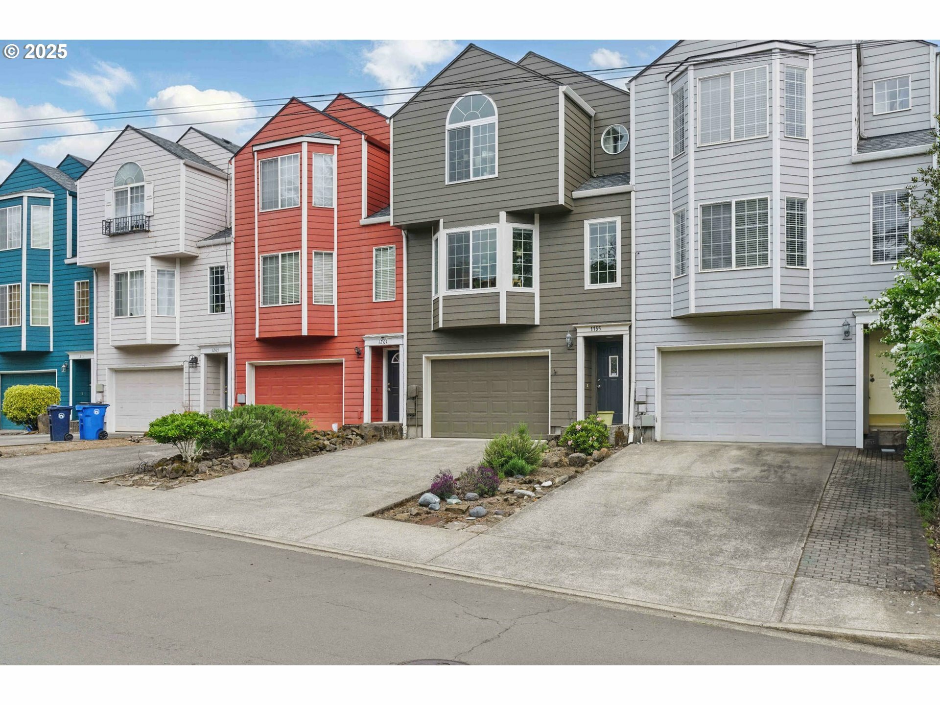 Property Photo: 1155 NW 7th Ave WA 98607