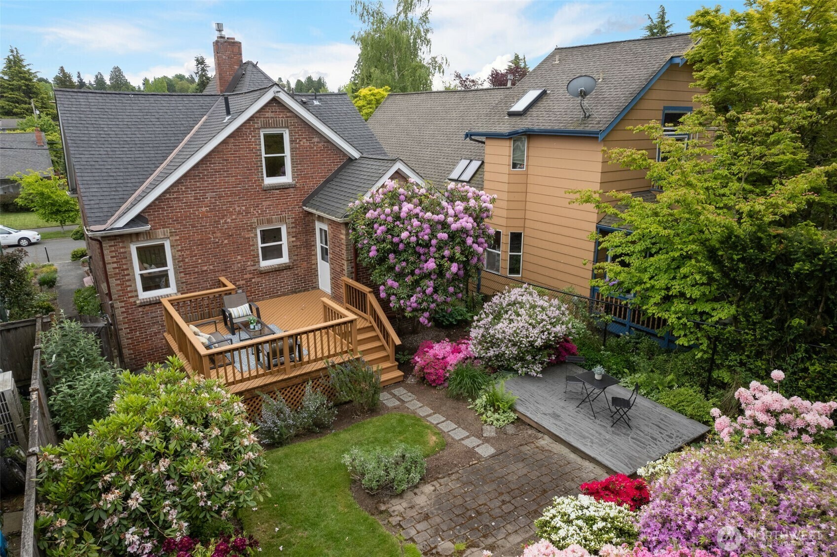Property Photo: 8219 Ashworth Avenue N WA 98103