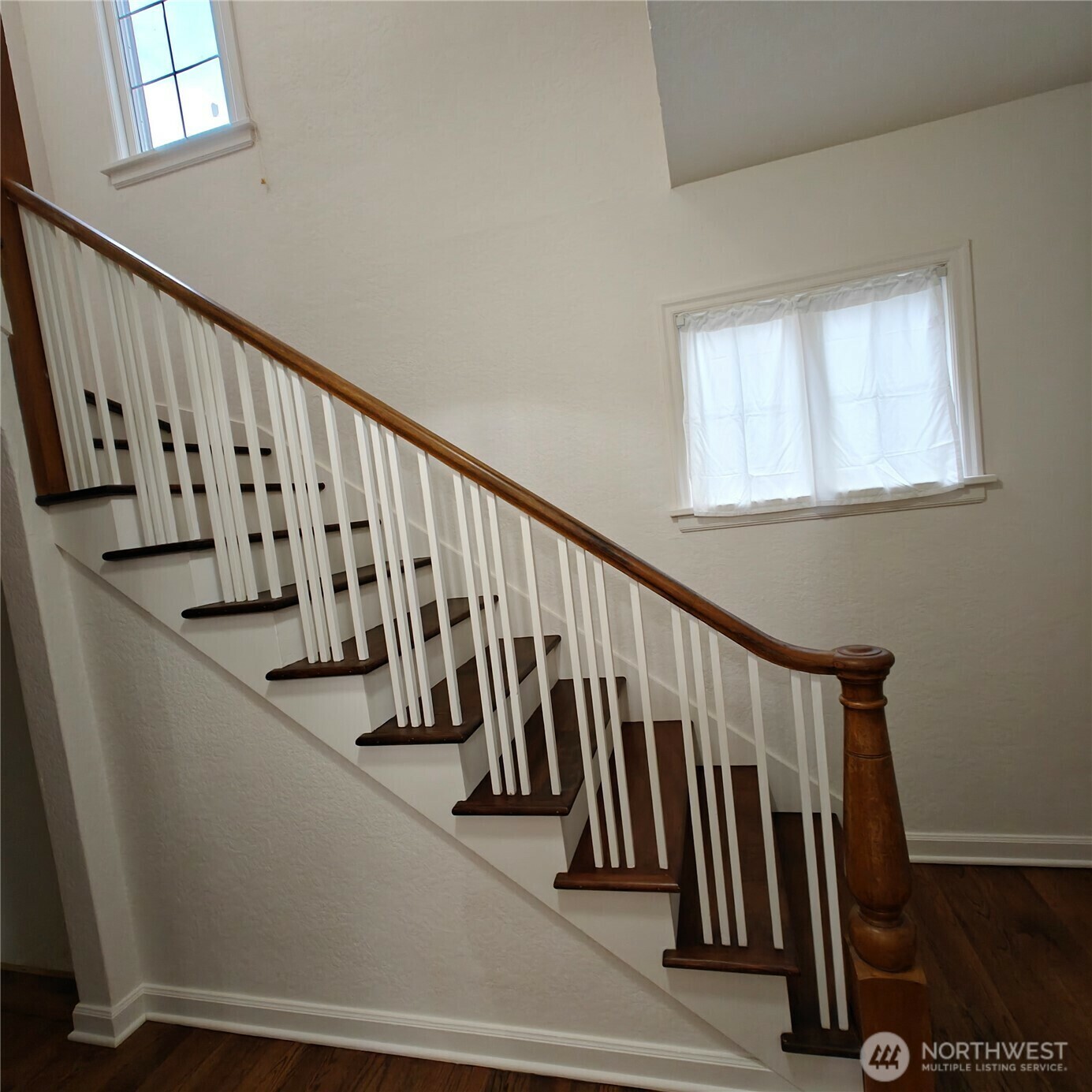 Property Photo: 210 S Summit Avenue WA 98312