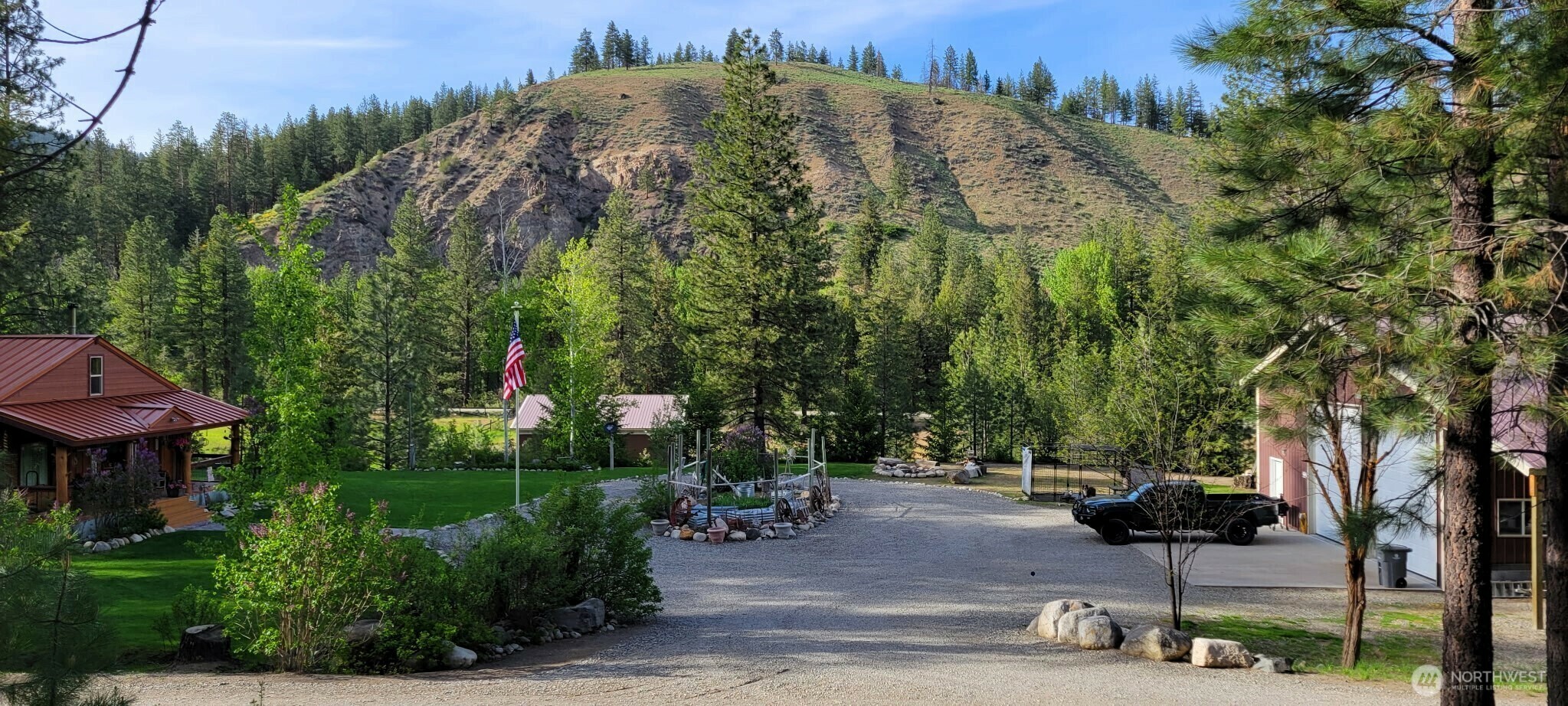 26  Newby Creek Road  Twisp WA 98856 photo