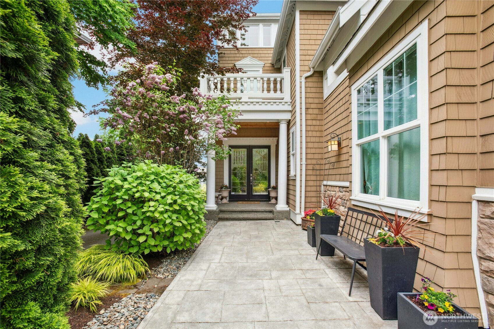 Property Photo: 3011 Mountain View Avenue N WA 98056