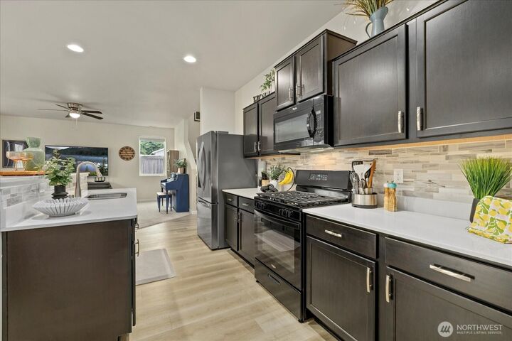 Property Photo: 16803 91st Drive NE WA 98223