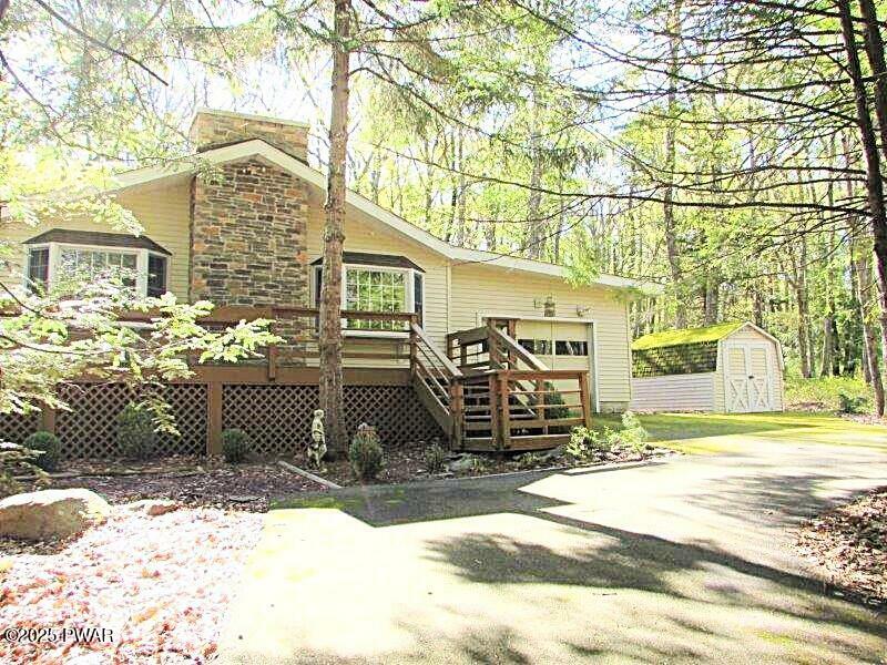 Property Photo: 119 Eisenhower Drive PA 18428