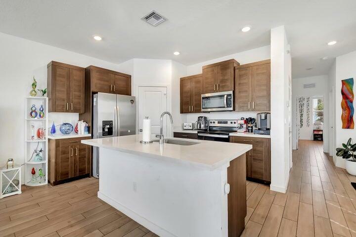 Property Photo: 8606 Via Mar Rosso FL 33467