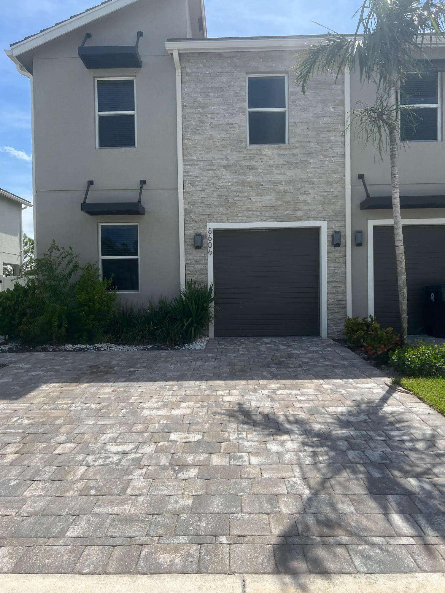 Property Photo: 8606 Via Mar Rosso FL 33467