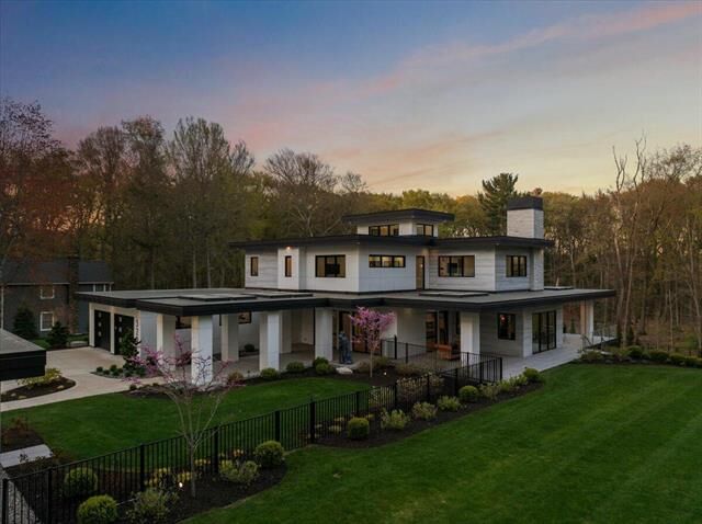 Property Photo:  329 N Lakeshore Drive  MI 49424 